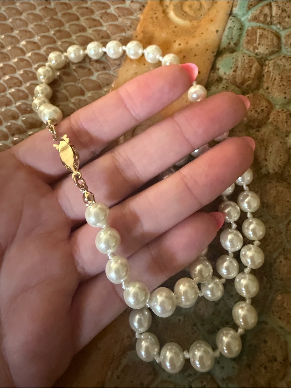 Classic Pearl Necklace with Gold Clasp